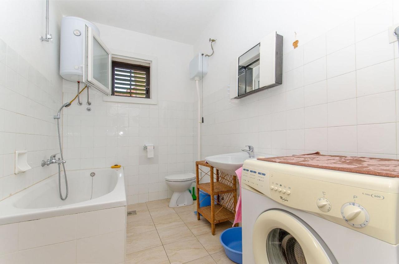 Apartments Kata Супетар Екстериор снимка